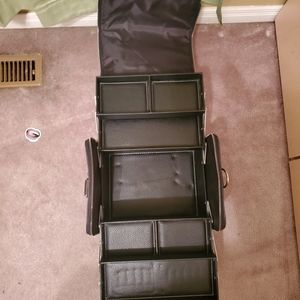 Sunrise Makeup Travel Case EUC